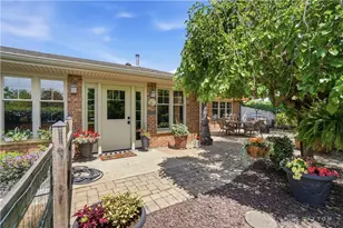660 W Lytle-Five Points Rd, Springboro, OH 45066 - Photo 3