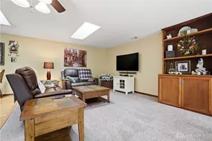 660 W Lytle-Five Points Rd, Springboro, OH 45066 - Photo 21