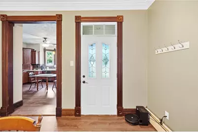 48 N Limestone Street, Jamestown Vlg, OH 45335 - Photo 7