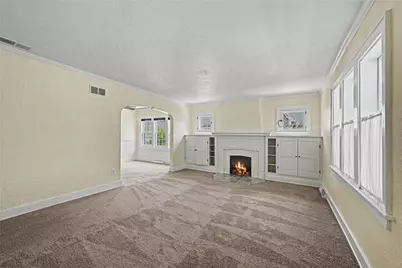 327 East Drive, Oakwood, OH 45419 - Photo 7