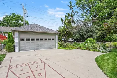 327 East Drive, Oakwood, OH 45419 - Photo 35
