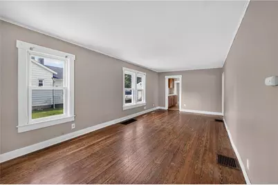 23 N Elm Avenue, Fairborn, OH 45324 - Photo 5