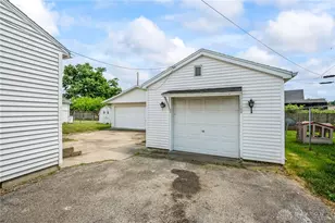244 Pat Ln, Fairborn, OH 45324 - Photo 25