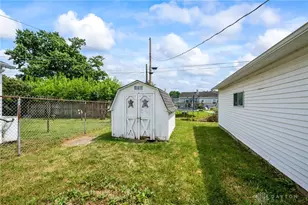 244 Pat Ln, Fairborn, OH 45324 - Photo 33