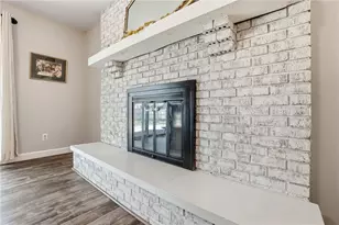 1315 Seminary View Dr, Centerville, OH 45458 - Photo 11