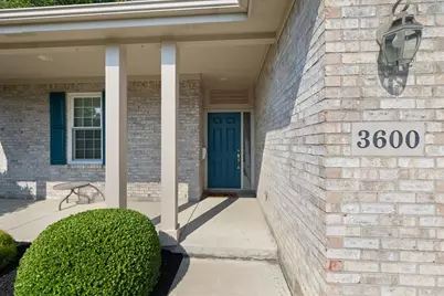 3600 English Court, Butler Twp, OH 45414 - Photo 7