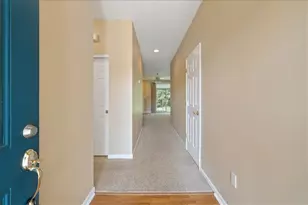3600 English Ct, Butler Twp, OH 45414 - Photo 9