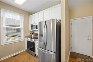 3600 English Ct, Butler Twp, OH 45414 - Photo 21