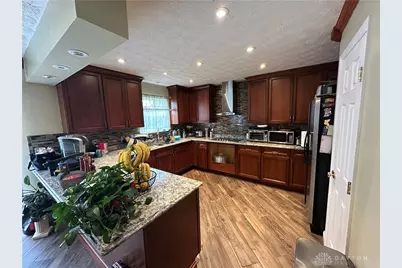 6744 Heritage Park Boulevard, Dayton, OH 45424 - Photo 7
