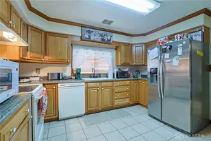 122 Kenec Dr, Middletown, OH 45042 - Photo 9