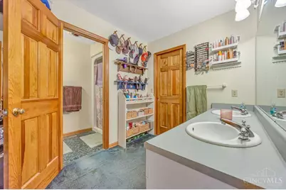 7947 Contreras Road, Oxford, OH 45056 - Photo 21