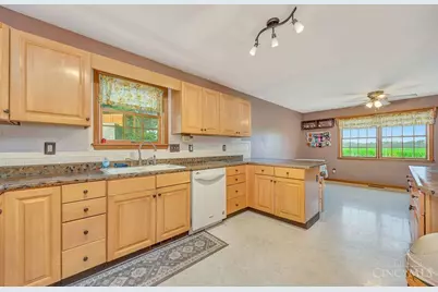 7947 Contreras Road, Oxford, OH 45056 - Photo 11