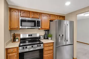 2205 Ivy Crest Dr, Bellbrook, OH 45305 - Photo 9