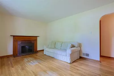 1089 Forest Drive, Beavercreek, OH 45434 - Photo 7