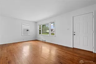 537 Lewis Dr, Fairborn, OH 45324 - Photo 7