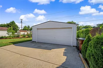 3382 Blocker Drive, Dayton, OH 45420 - Photo 27