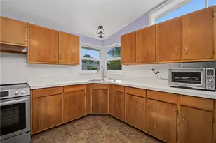 3382 Blocker Dr, Dayton, OH 45420 - Photo 9