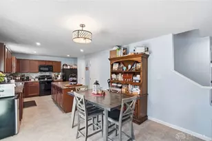 310 Golden Gate Ave, Springfield Twp, OH 45505 - Photo 11