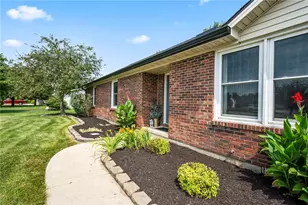 14991 Charm Hill Dr, Sidney, OH 45365 - Photo 7