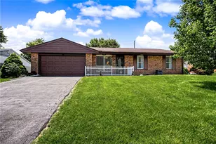 240 Orchard Hill Dr, West Carrollton, OH 45449 - Photo 1