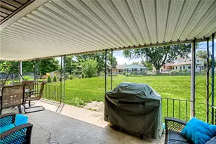 240 Orchard Hill Dr, West Carrollton, OH 45449 - Photo 33