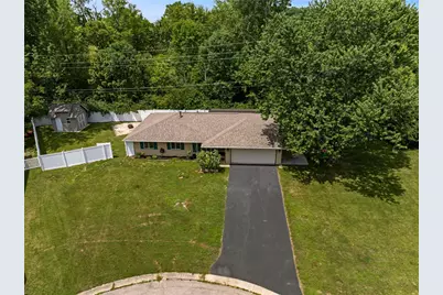 7481 Mohawk Trail Road, Miami Township, OH 45459 - Photo 3