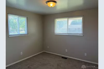 7280 Cedar Knolls Drive, Huber Heights, OH 45424 - Photo 13