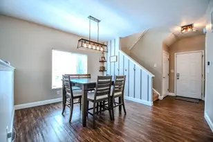 10278 Peacock Ln, Miami Township, OH 45342 - Photo 3