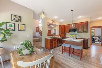 1860 Weathered Wood Trail, Washington Twp, OH 45459 - Photo 7