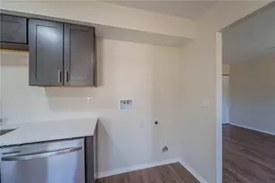 1272 Clement Ave, Dayton, OH 45417 - Photo 13