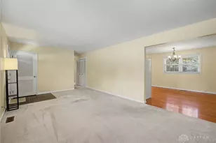 2716 Ridgeville Ct, Kettering, OH 45440 - Photo 9