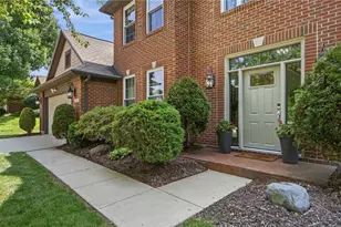 210 Sycamore Springs Dr, Springboro, OH 45066 - Photo 5