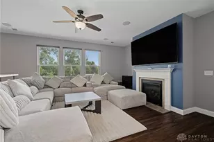 961 Reeder Cir, Washington Twp, OH 45458 - Photo 5