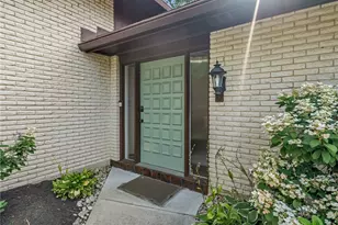 1995 Indianhead Rd, Washington Twp, OH 45459 - Photo 5