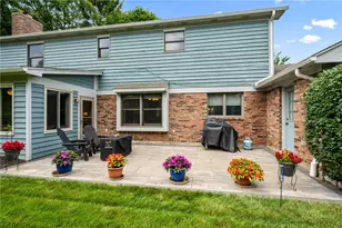 9184 N Creek Ln, Washington Twp, OH 45458 - Photo 33