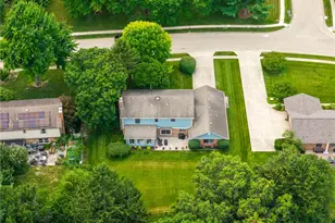 9184 N Creek Ln, Washington Twp, OH 45458 - Photo 5