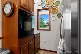 307 Leyland Park Dr, Wilmington, OH 45177 - Photo 7