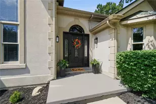 635 Quiet Creek Ct, Wilmington, OH 45177 - Photo 3