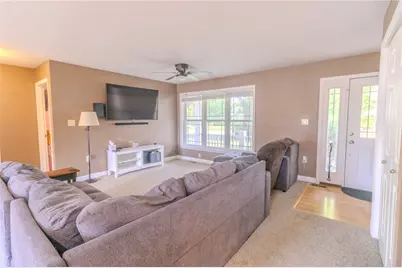 1285 Peggy Lane, Wilmington, OH 45177 - Photo 5