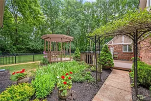2845 Broken Woods Dr, Troy, OH 45373 - Photo 81