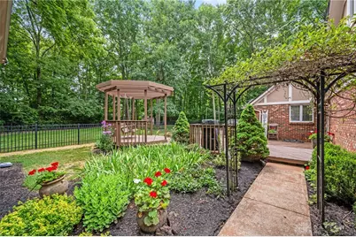 2845 Broken Woods Drive, Troy, OH 45373 - Photo 85