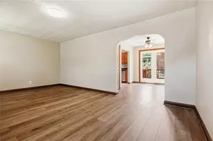 104 N Bromfield Rd, Kettering, OH 45429 - Photo 11