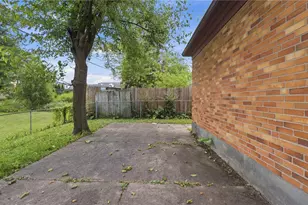 104 N Bromfield Rd, Kettering, OH 45429 - Photo 51