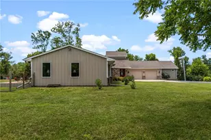 3311 Elleman Rd, Ludlow Falls, OH 45339 - Photo 3