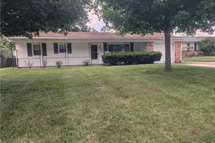 2061 S Lakeman Dr, Bellbrook, OH 45305 - Photo 1
