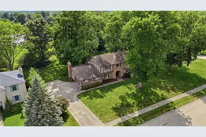 316 Beacon Court, Washington Twp, OH 45458 - Photo 3