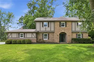 316 Beacon Ct, Washington Twp, OH 45458 - Photo 5