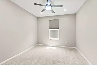 1189 Heathgate Way, Fairborn, OH 45324 - Photo 11