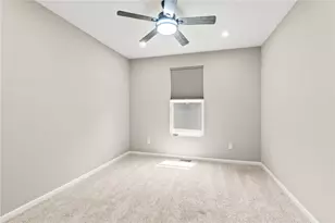 1189 Heathgate Wy, Fairborn, OH 45324 - Photo 11