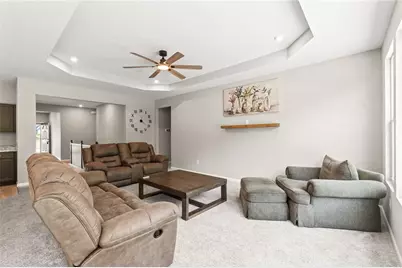1189 Heathgate Way, Fairborn, OH 45324 - Photo 15